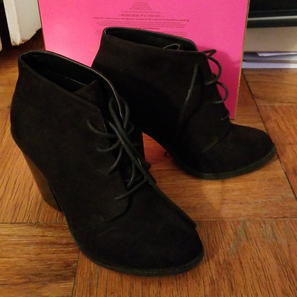 Call It Spring Sz. 7.5 Booties